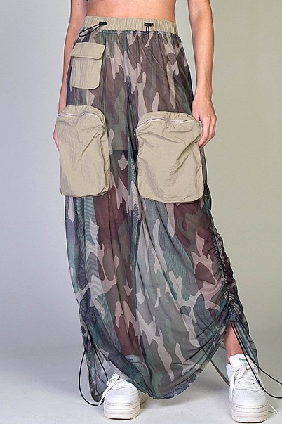 CAMO PRINT CARGO MESH MAXI SKIRT
