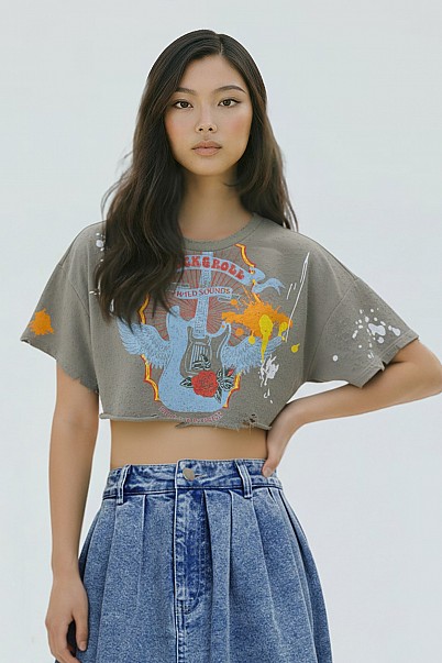 ROCK & ROLL REBEL CROPPED TEE