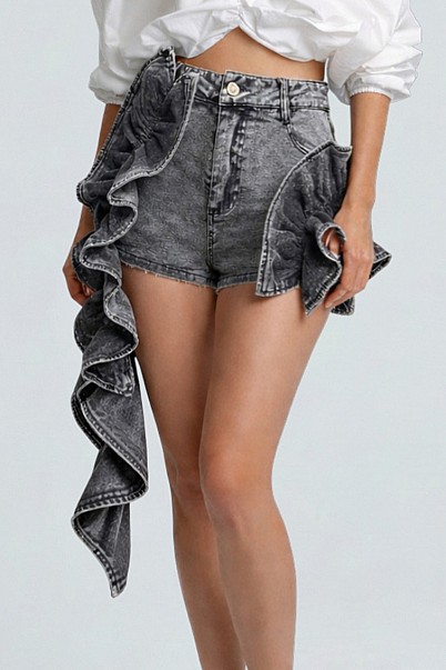 RUFFLE TRAIN DENIM MINI SHORTS